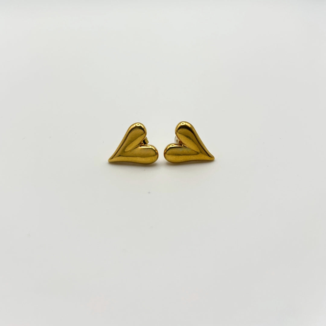 Curve Heart Ohrstecker