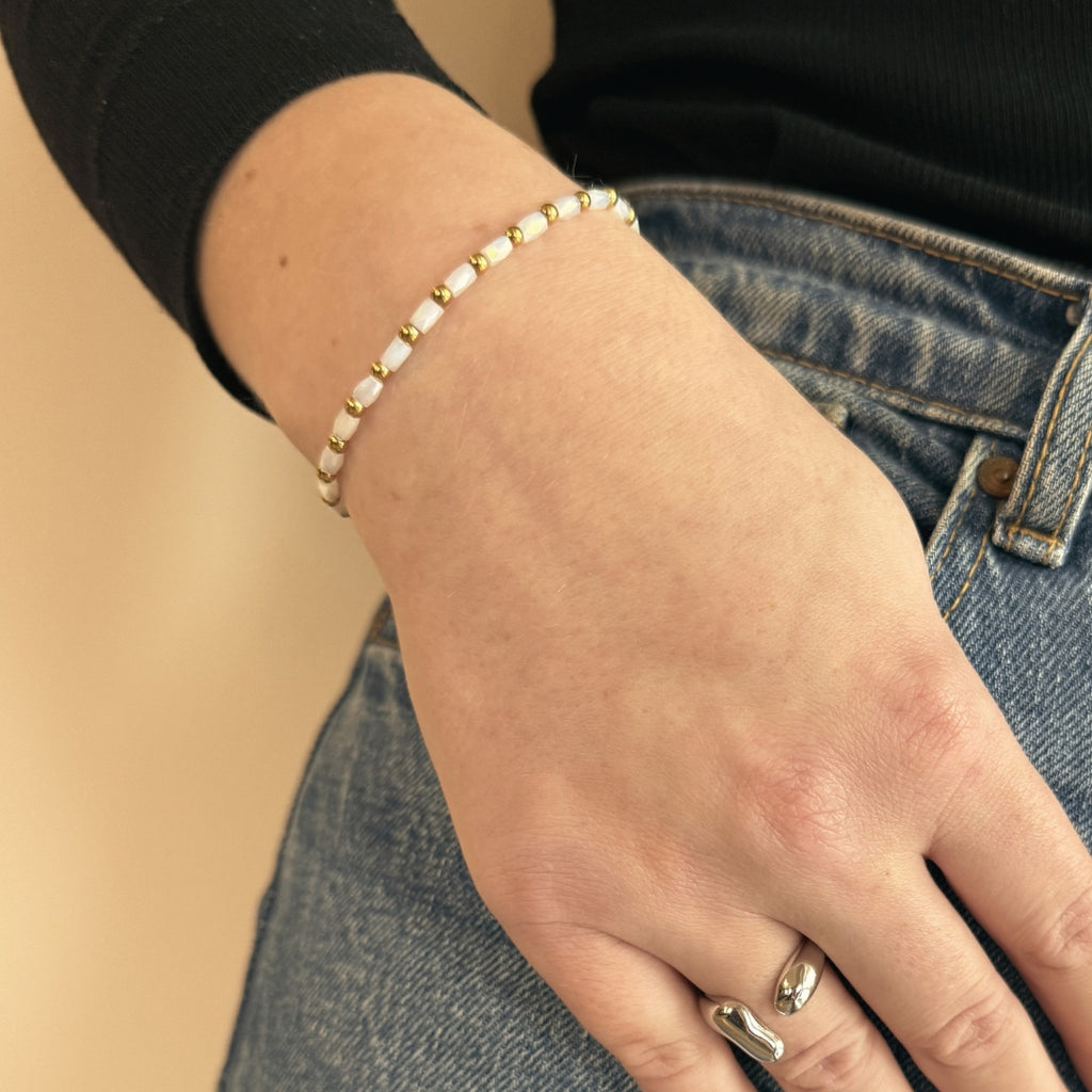 Lumi Bead Armband